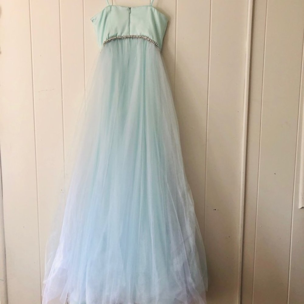 Betsey Johnson Strapless Glitter Tulle Gown - Picture 6 of 13